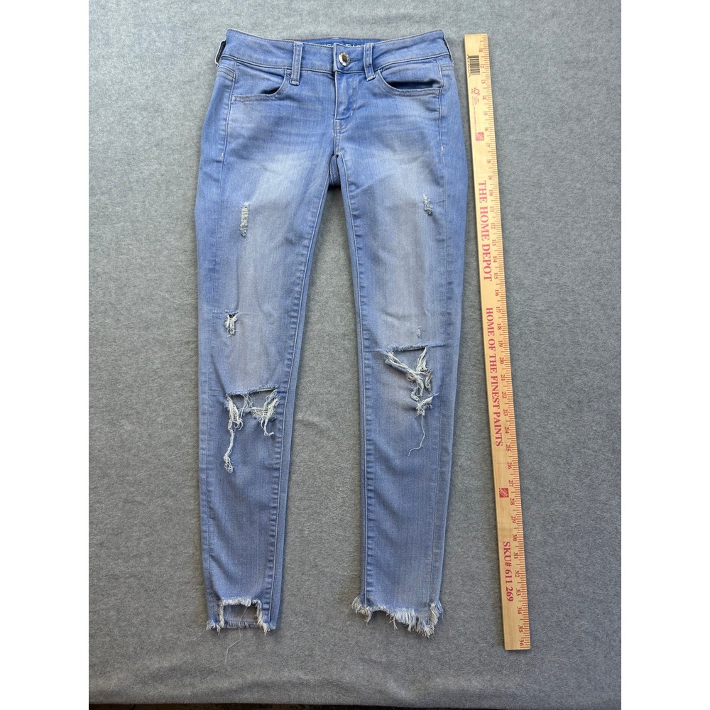 American Eagle Super Super Stretch Skinny Jeans Light Wash Distressed Blue Sz 2 - Picture 8 of 9
